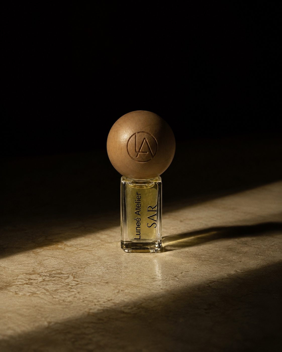 SAR: Egyptian Amber Perfume Oil – Embrace Your Quiet Strength - LUNEE ATELIER