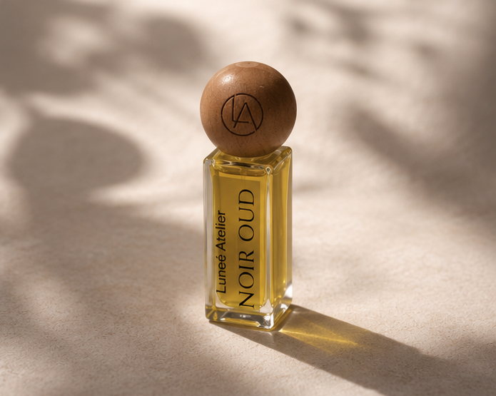 NOIR OUD Perfume Oil: Experience the Allure of Egyptian Oud - LUNEE ATELIER